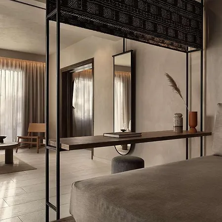 Curio Collection By Hilton Rhodes, Greece لاردوس