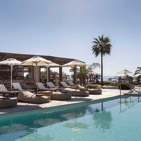 Curio Collection By Hilton Rhodes, Greece Λάρδος