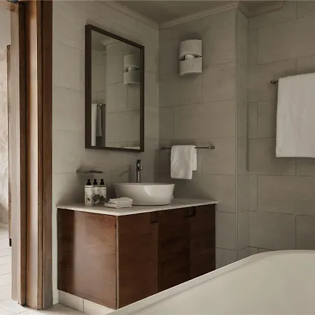 Curio Collection By Hilton Rhodes, Greece Λάρδος