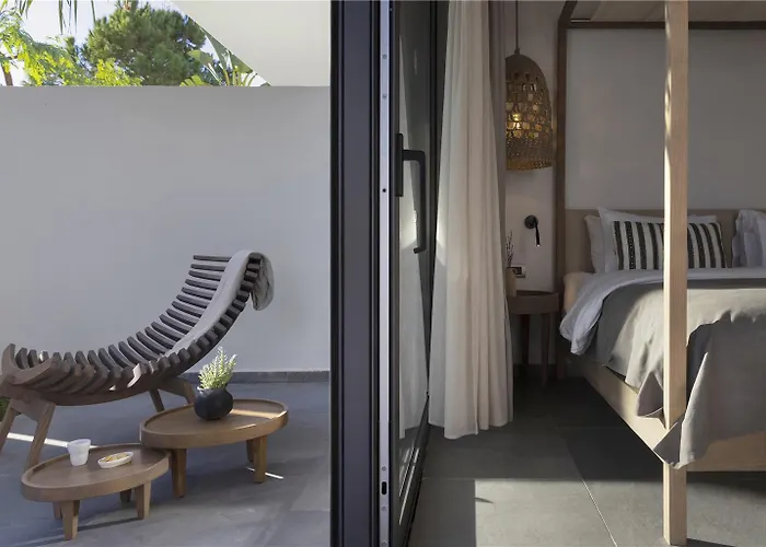 Curio Collection By Hilton Rhodes, Greece * Лардос